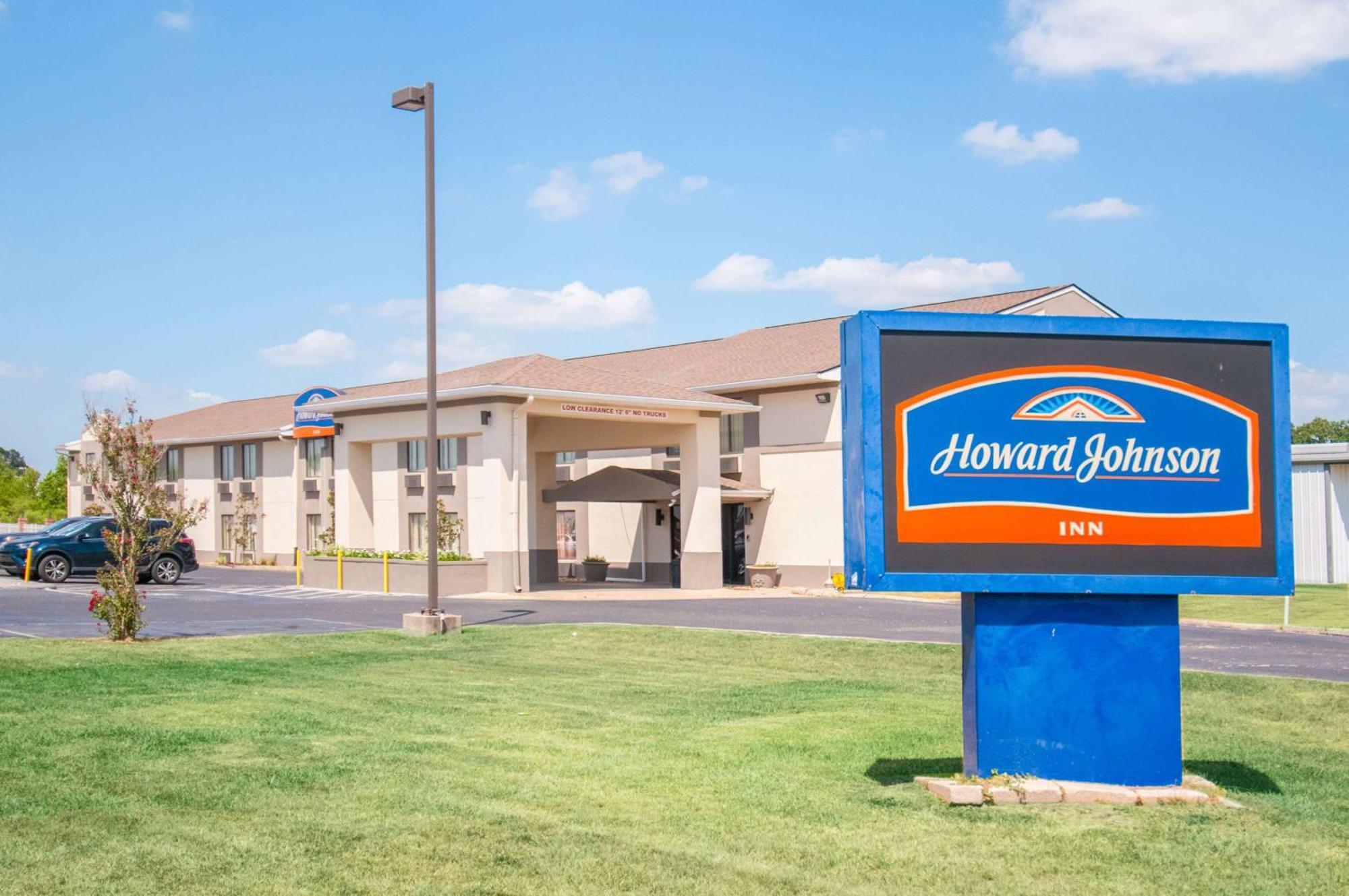 Howard Johnson By Wyndham Scott Lafayette Exterior photo